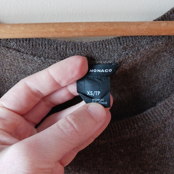 Club Monaco Tunic Sweater - Picture 5 of 6